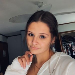 Meet your Posher, Kelsey